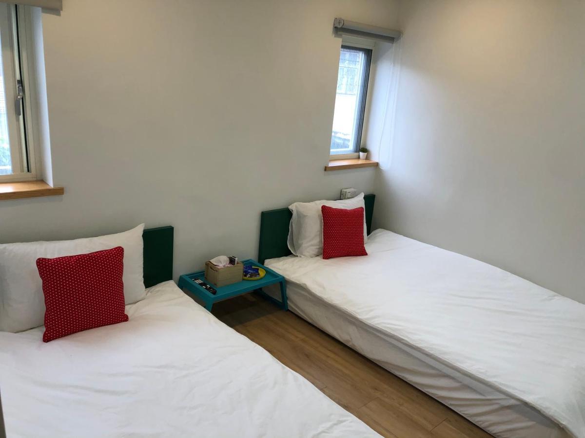Yilan Early Morning B&B 冬山郷 エクステリア 写真